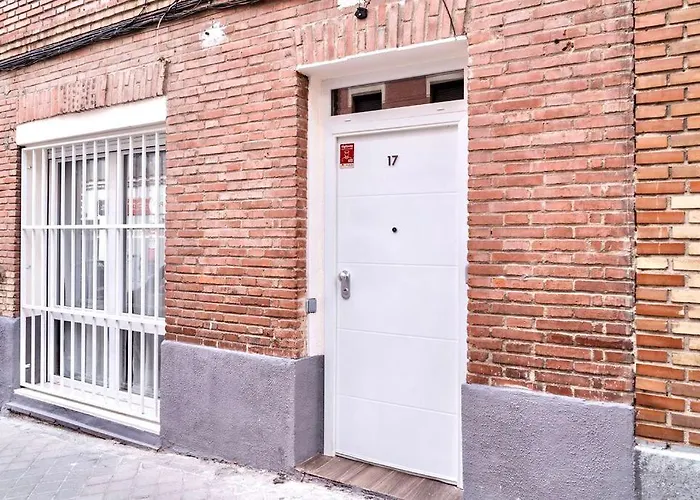 Luxury And Elegant Apartment Madrid